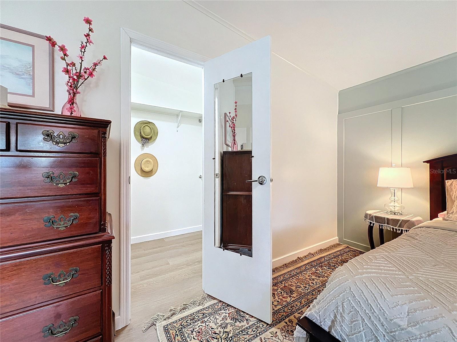 RIDGEWOOD OAKS PH I - Residential