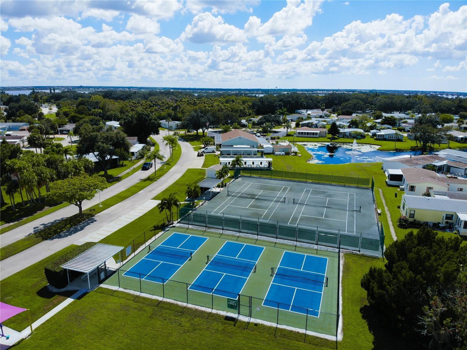 RIDGEWOOD OAKS PH I - Residential