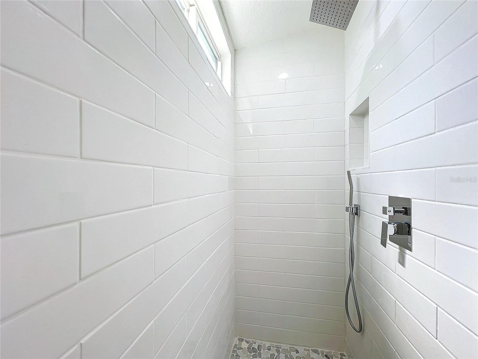 RIDGEWOOD OAKS PH I - Residential