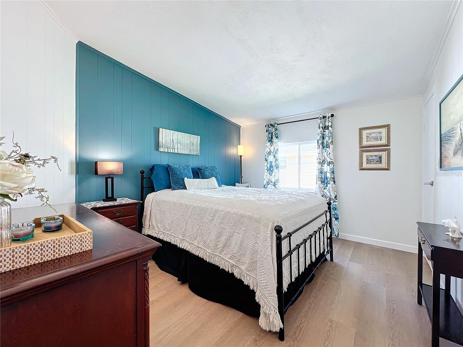 RIDGEWOOD OAKS PH I - Residential