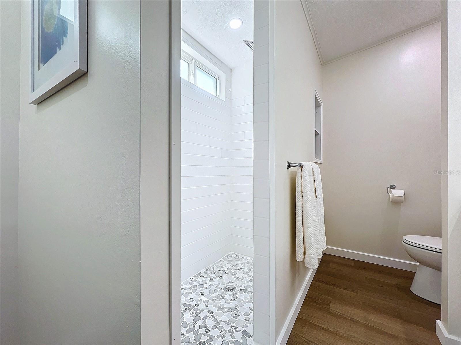 RIDGEWOOD OAKS PH I - Residential