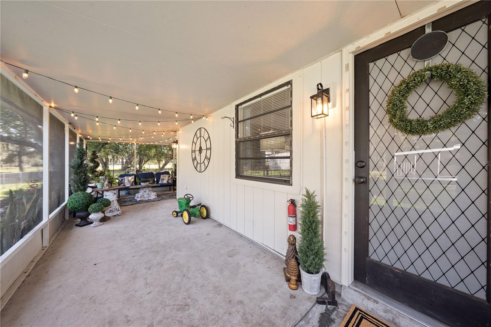 ACREAGE & UNREC - Residential