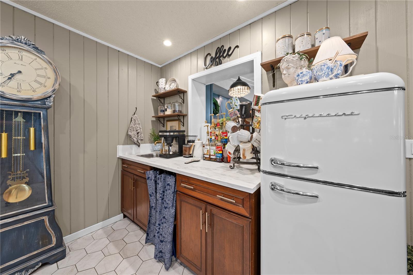 ACREAGE & UNREC - Residential