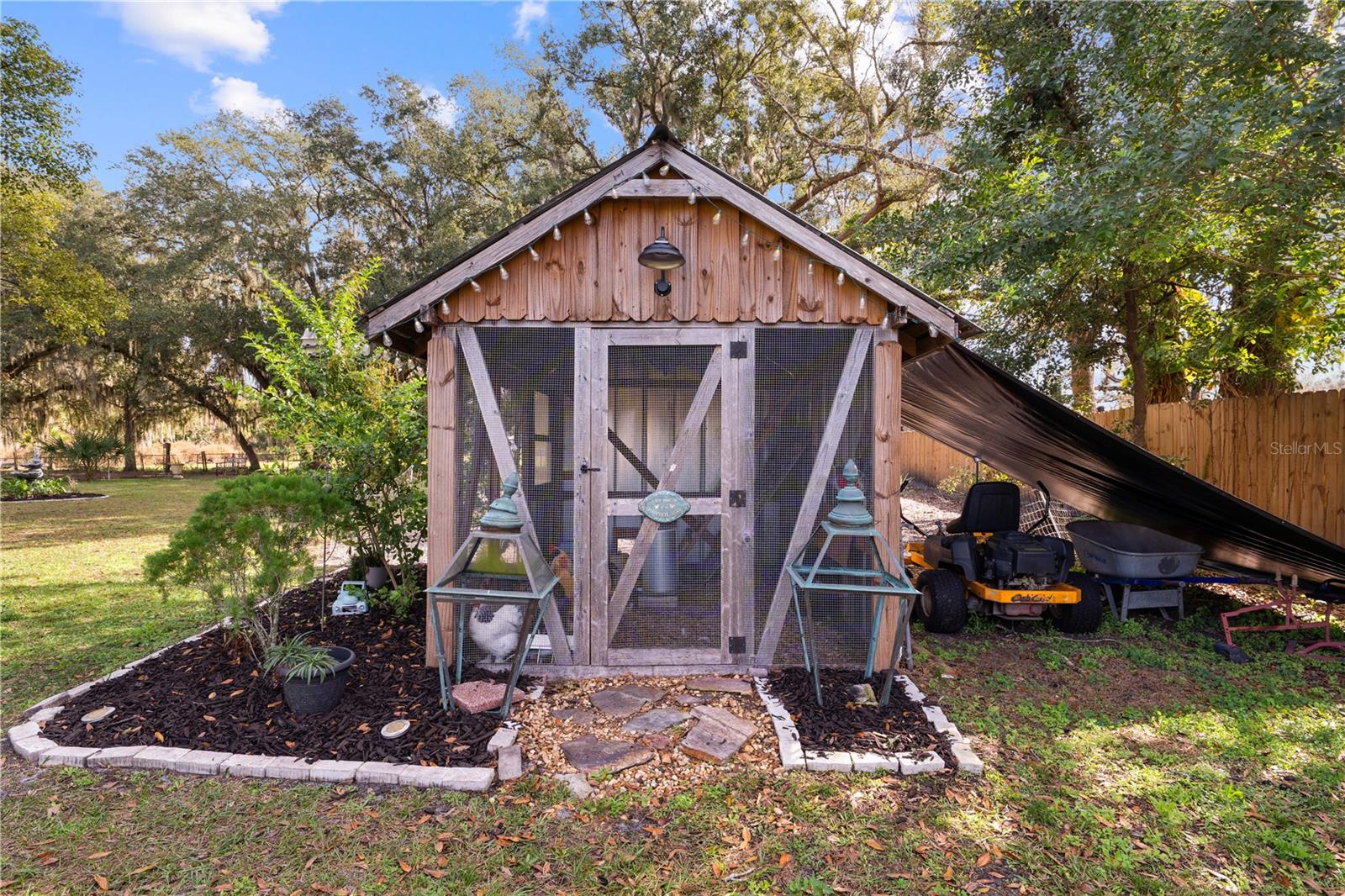 ACREAGE & UNREC - Residential