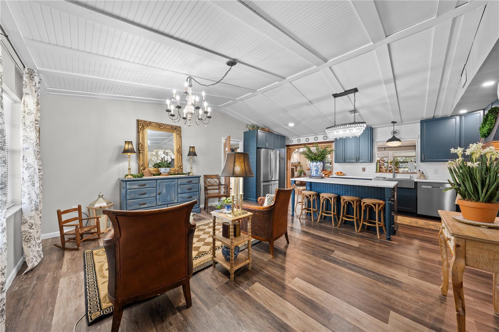 ACREAGE & UNREC - Residential