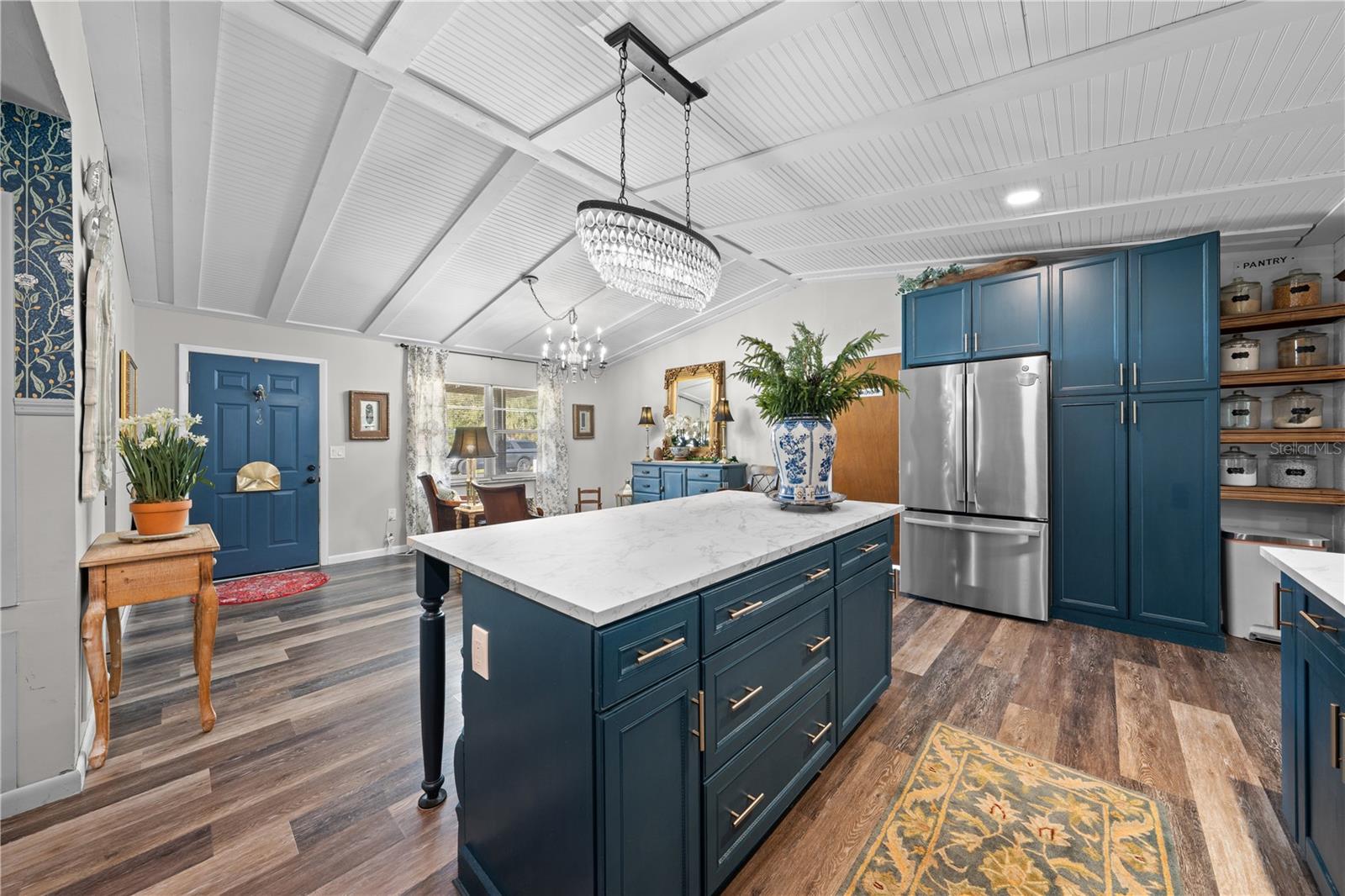 ACREAGE & UNREC - Residential