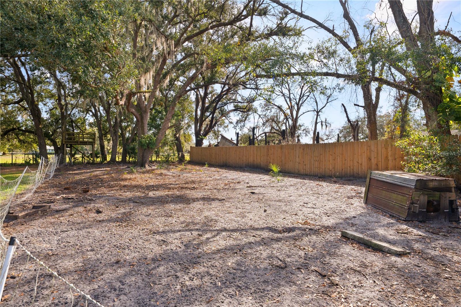 ACREAGE & UNREC - Residential