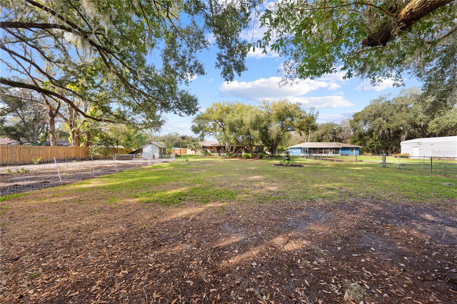 ACREAGE & UNREC - Residential