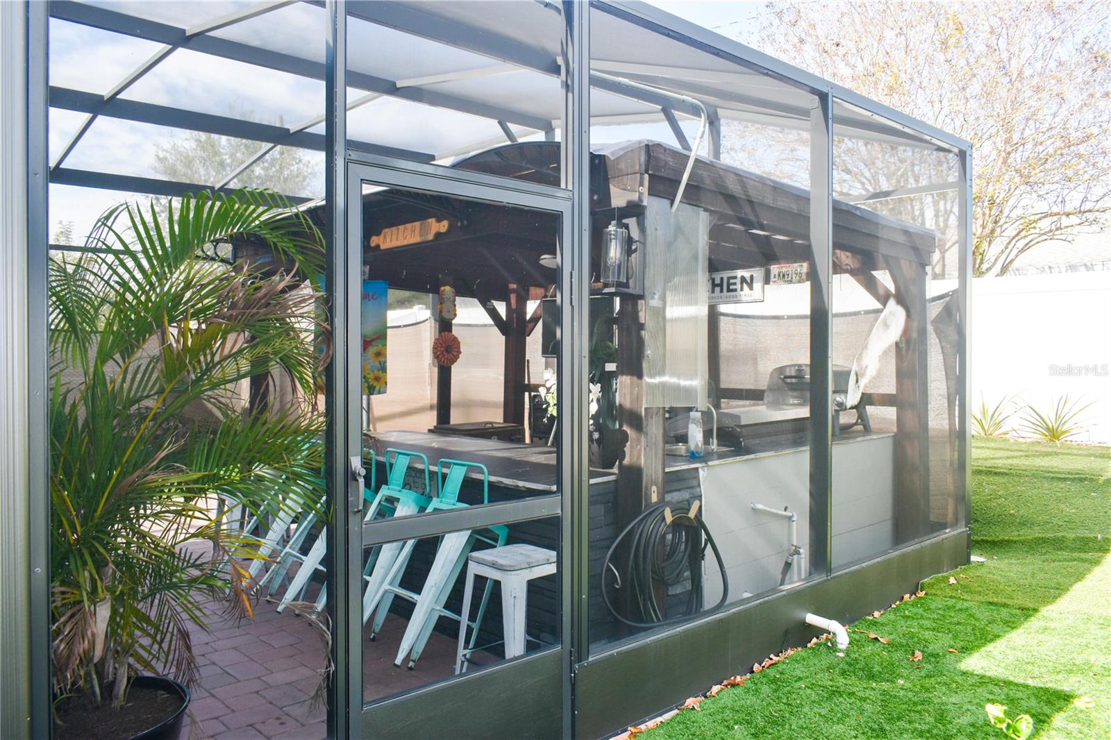 LAKE SMART POINTE - Residential