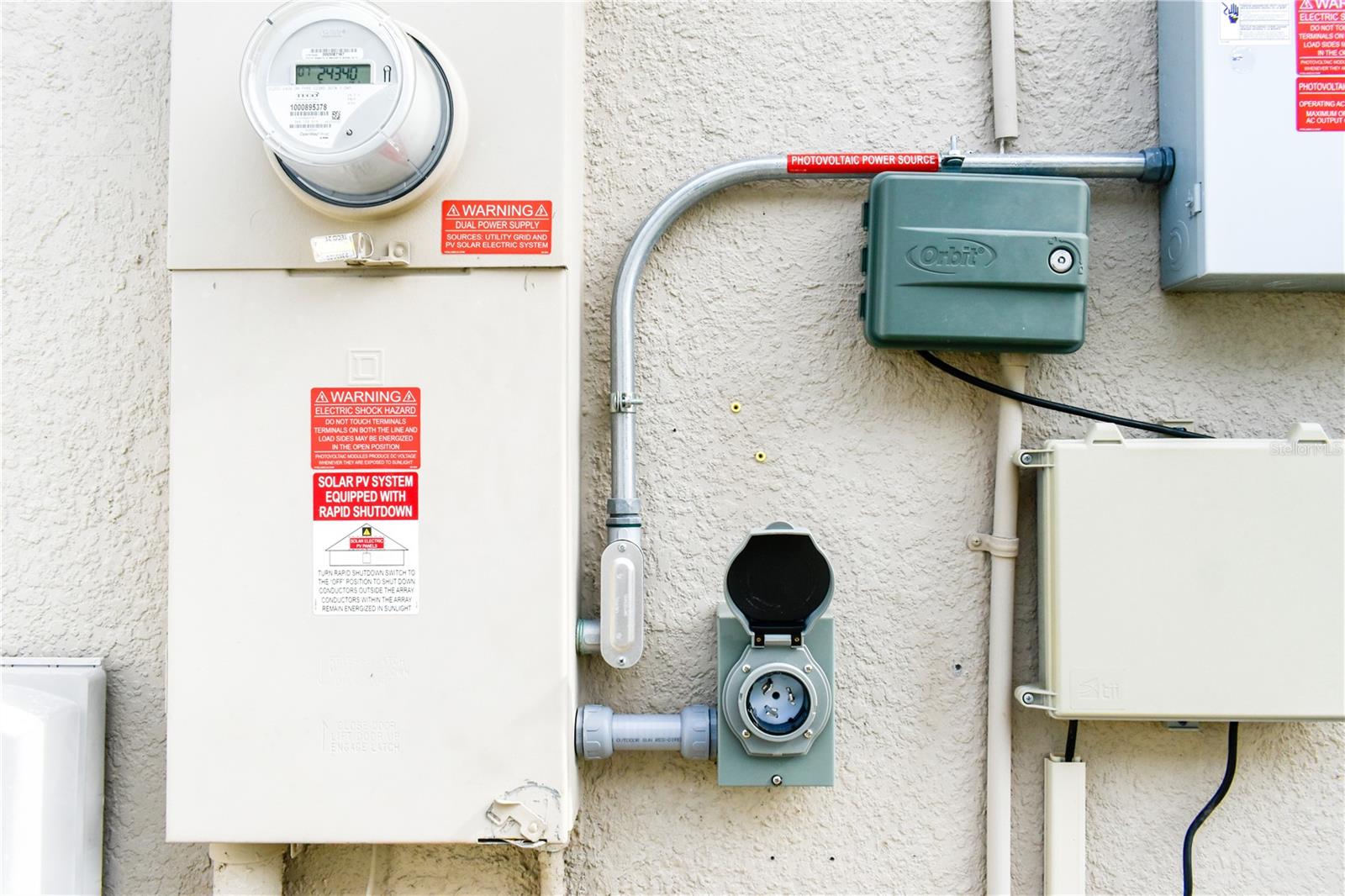 LAKE SMART POINTE - Residential