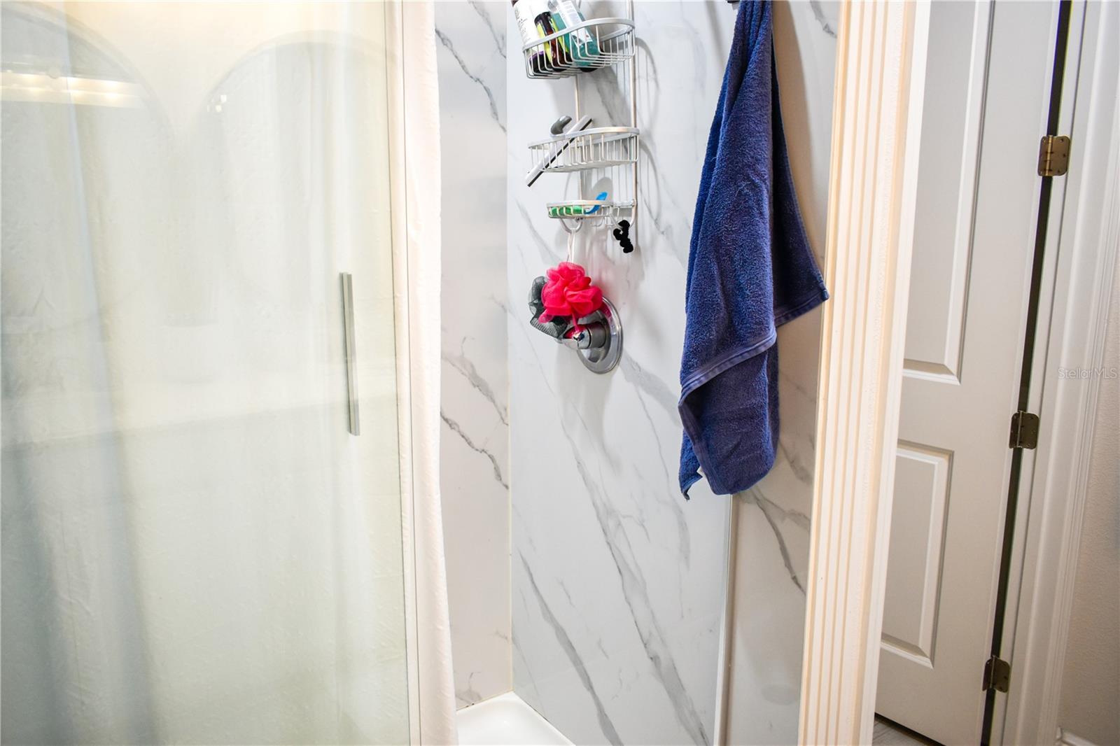 LAKE SMART POINTE - Residential