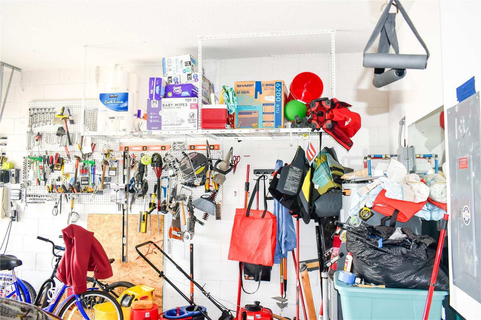 LAKE SMART POINTE - Residential