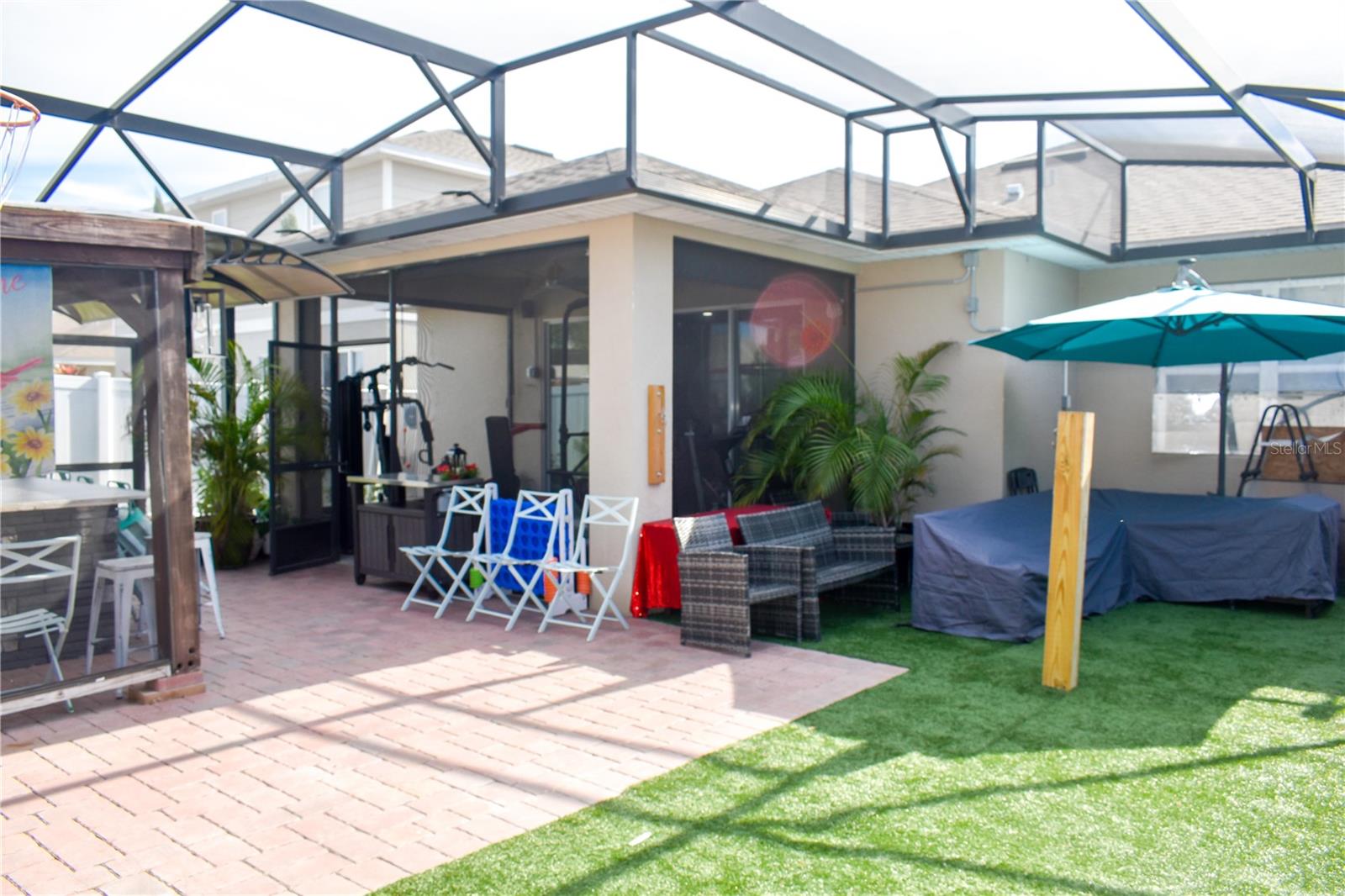 LAKE SMART POINTE - Residential