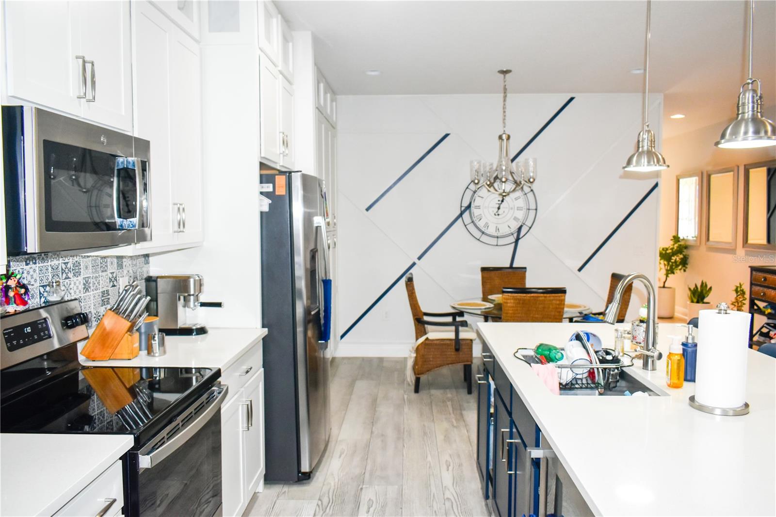 LAKE SMART POINTE - Residential