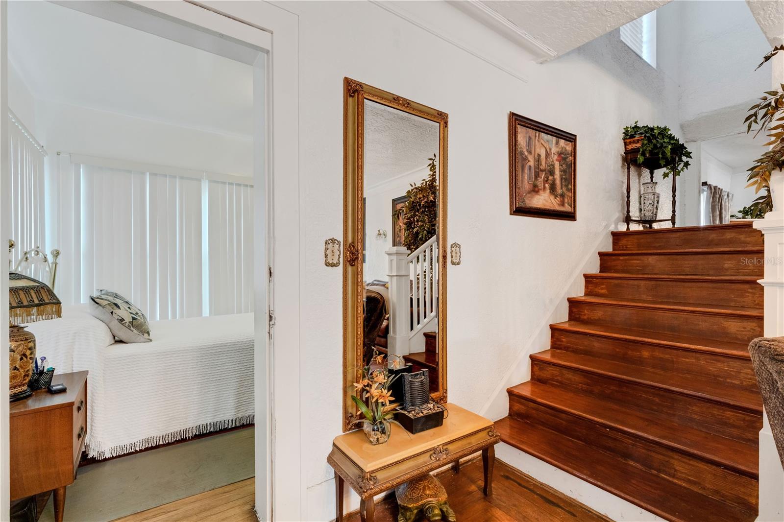 HALLS CENTRAL AVE 1 - Residential