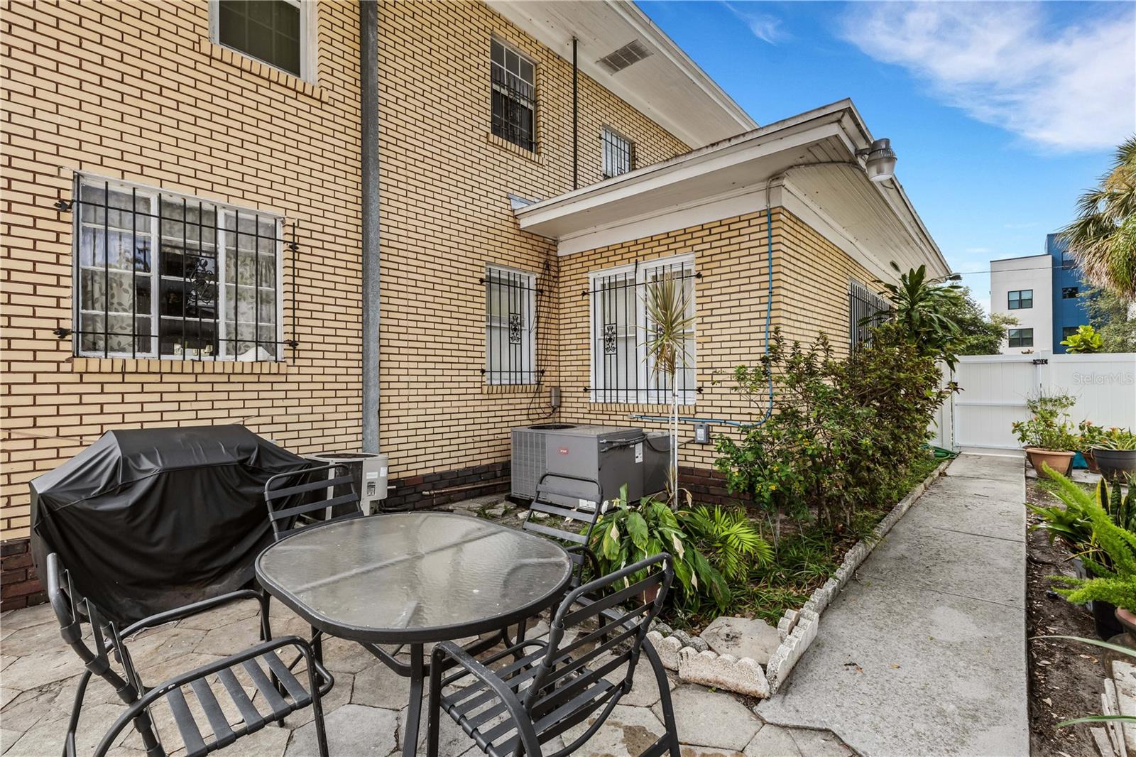 HALLS CENTRAL AVE 1 - Residential