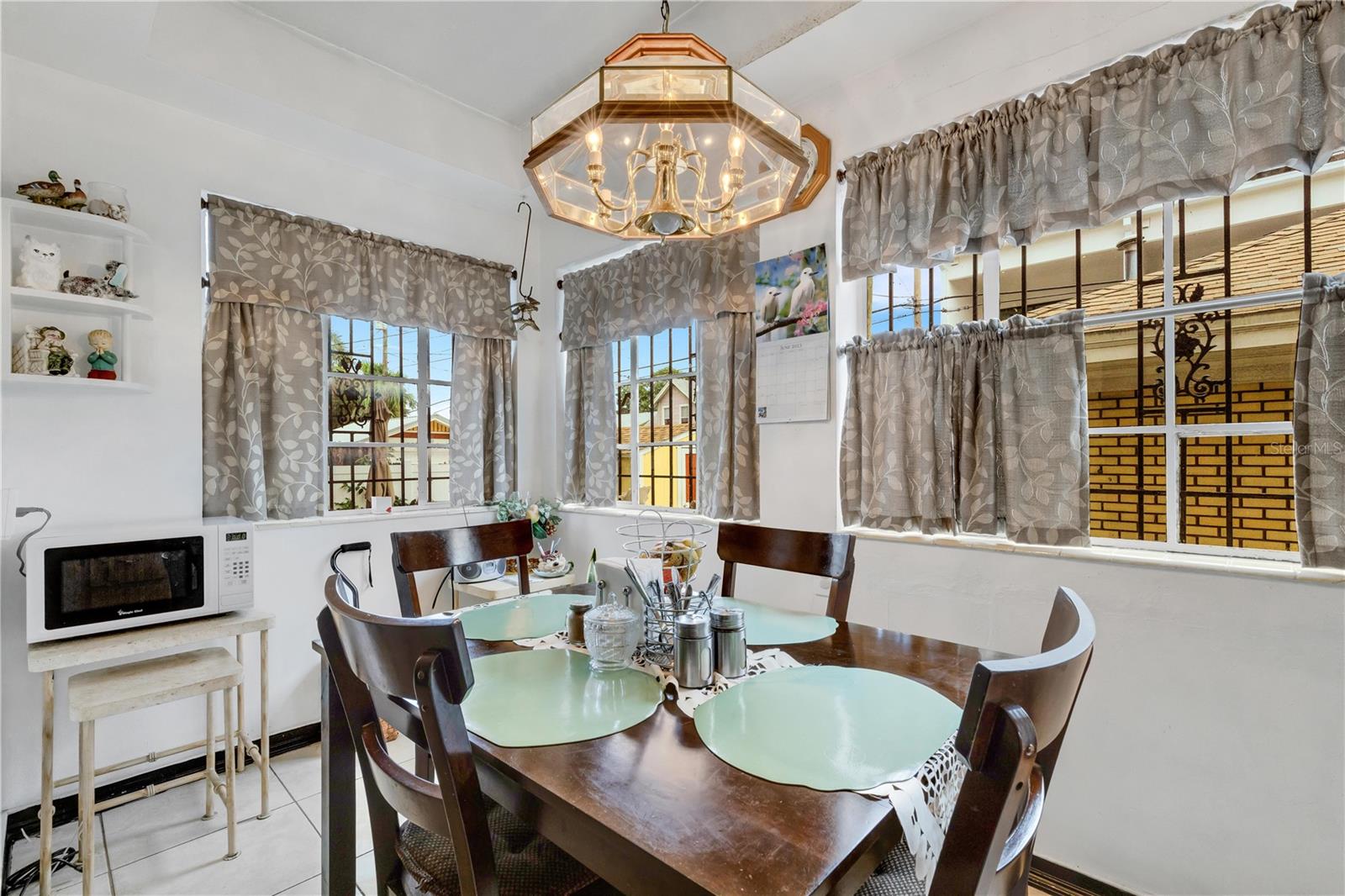 HALLS CENTRAL AVE 1 - Residential