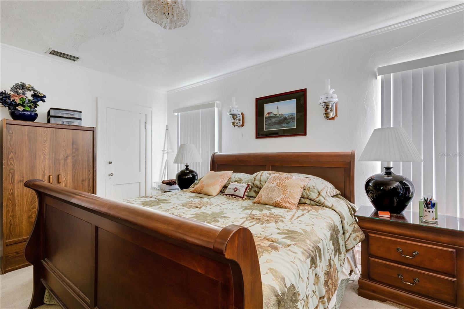 HALLS CENTRAL AVE 1 - Residential