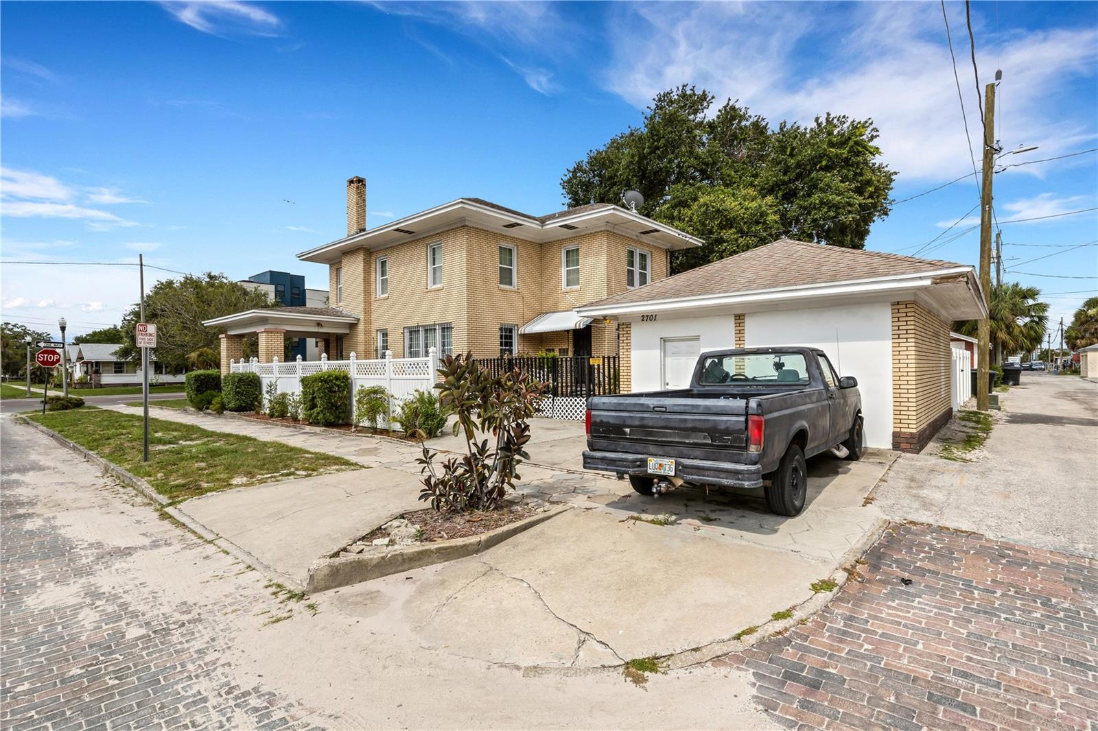 HALLS CENTRAL AVE 1 - Residential