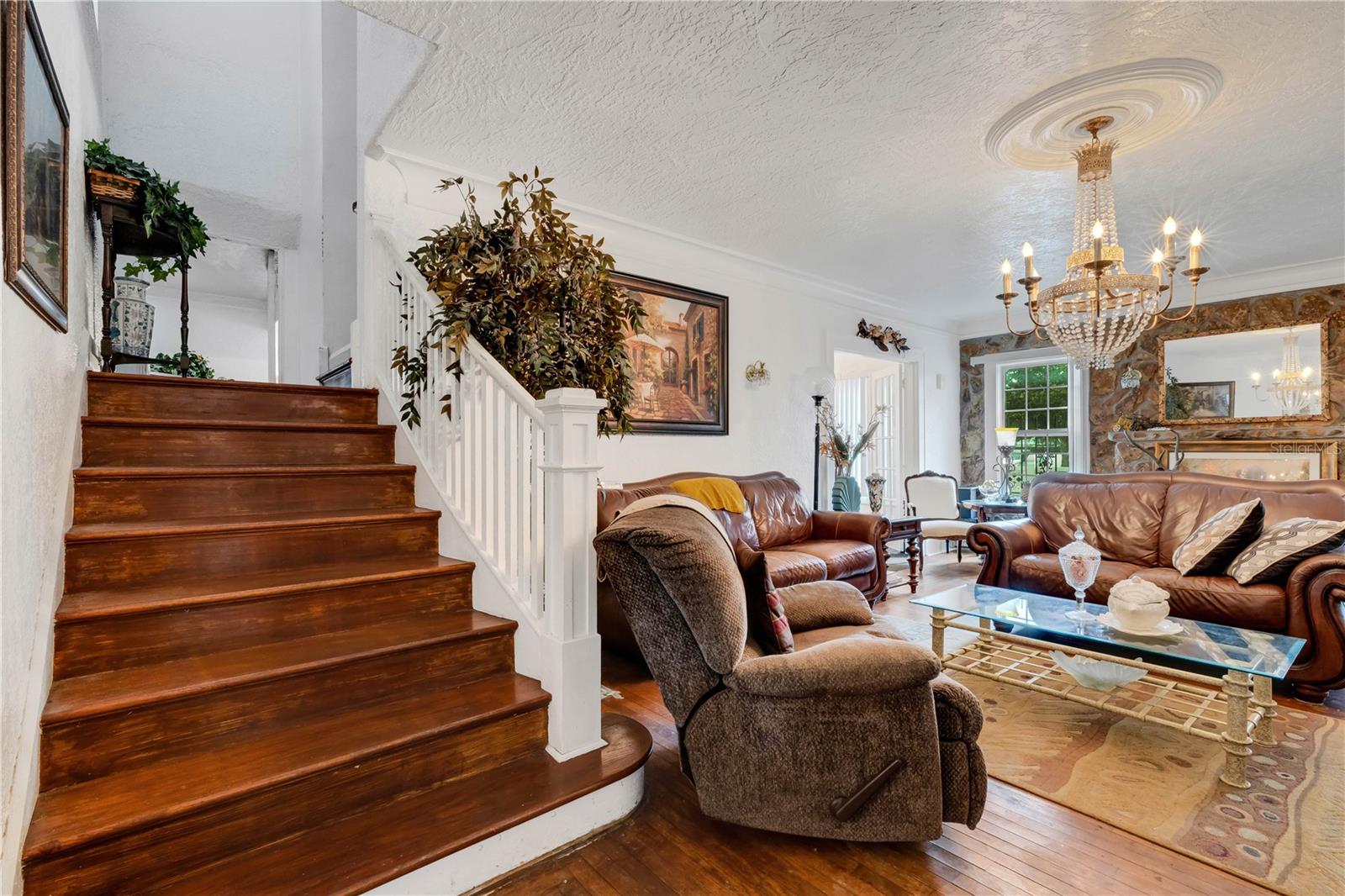 HALLS CENTRAL AVE 1 - Residential