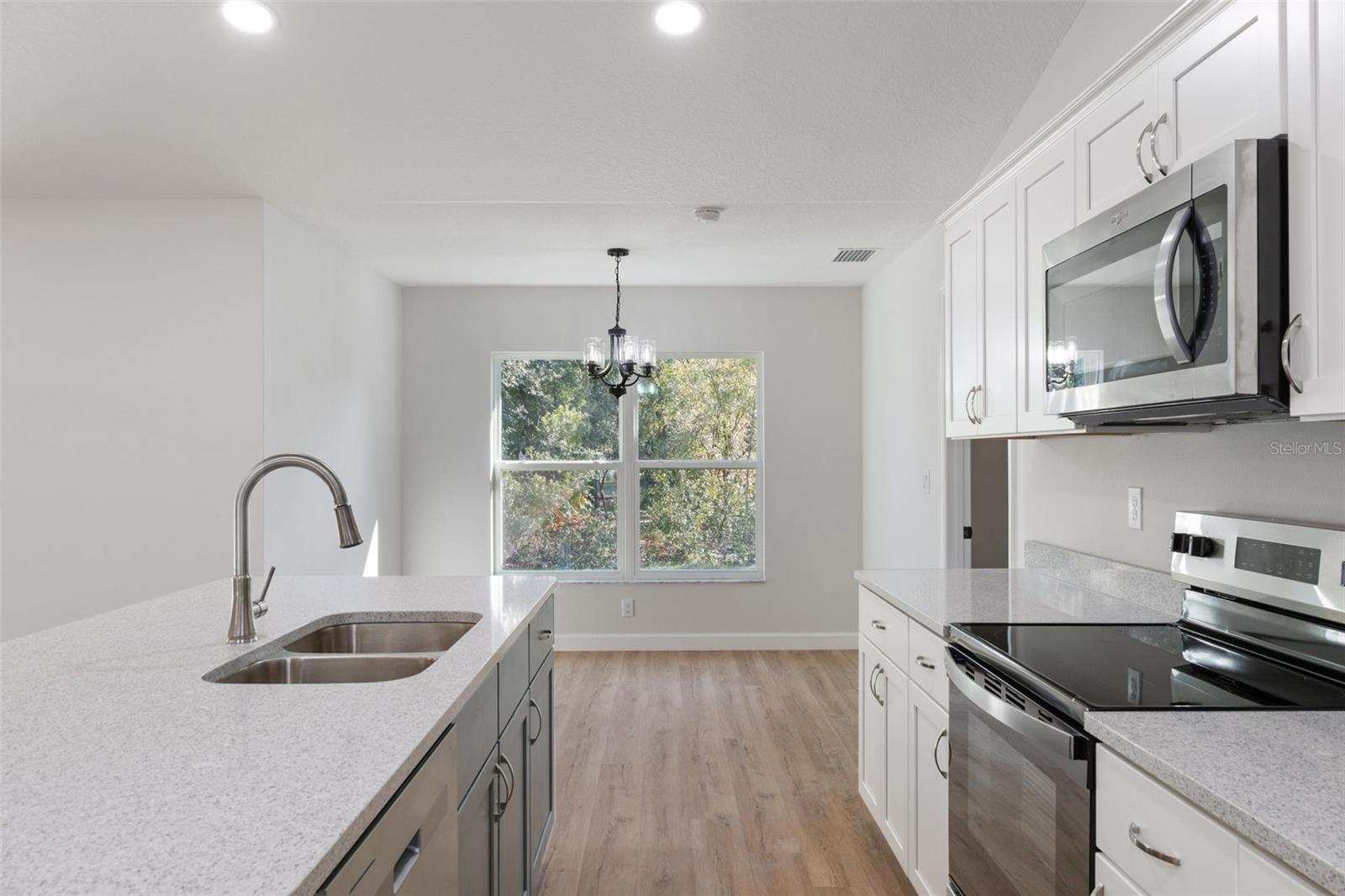 CITRUS SPGS UNIT 09 - Residential