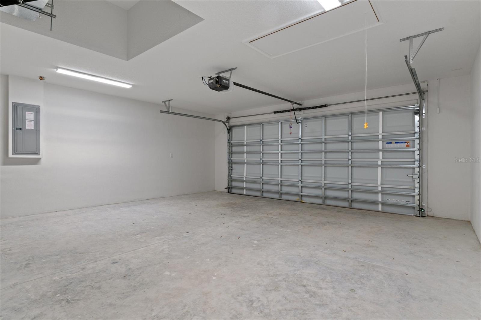 CITRUS SPGS UNIT 09 - Residential