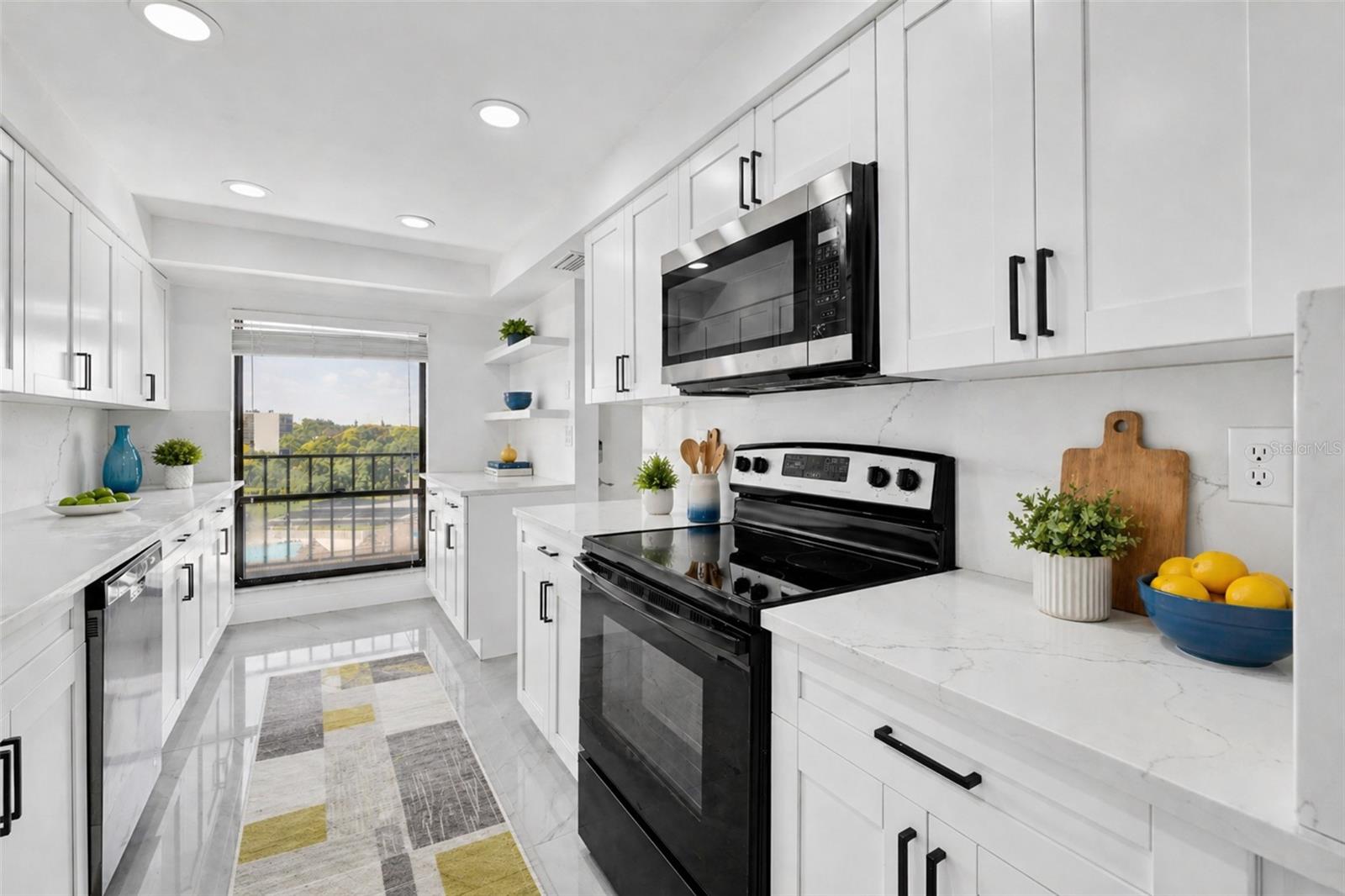 COVE CAY VILLAGE IV - Residential