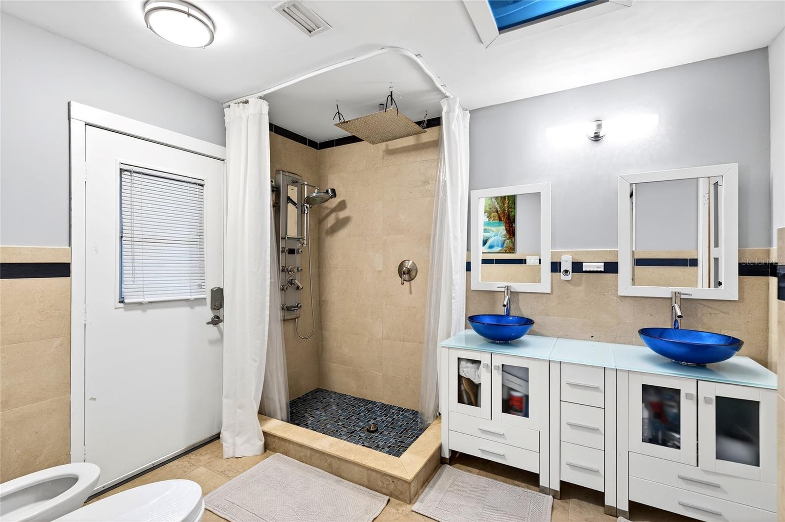 LAUREL FOREST FARMS UNREC - Residential