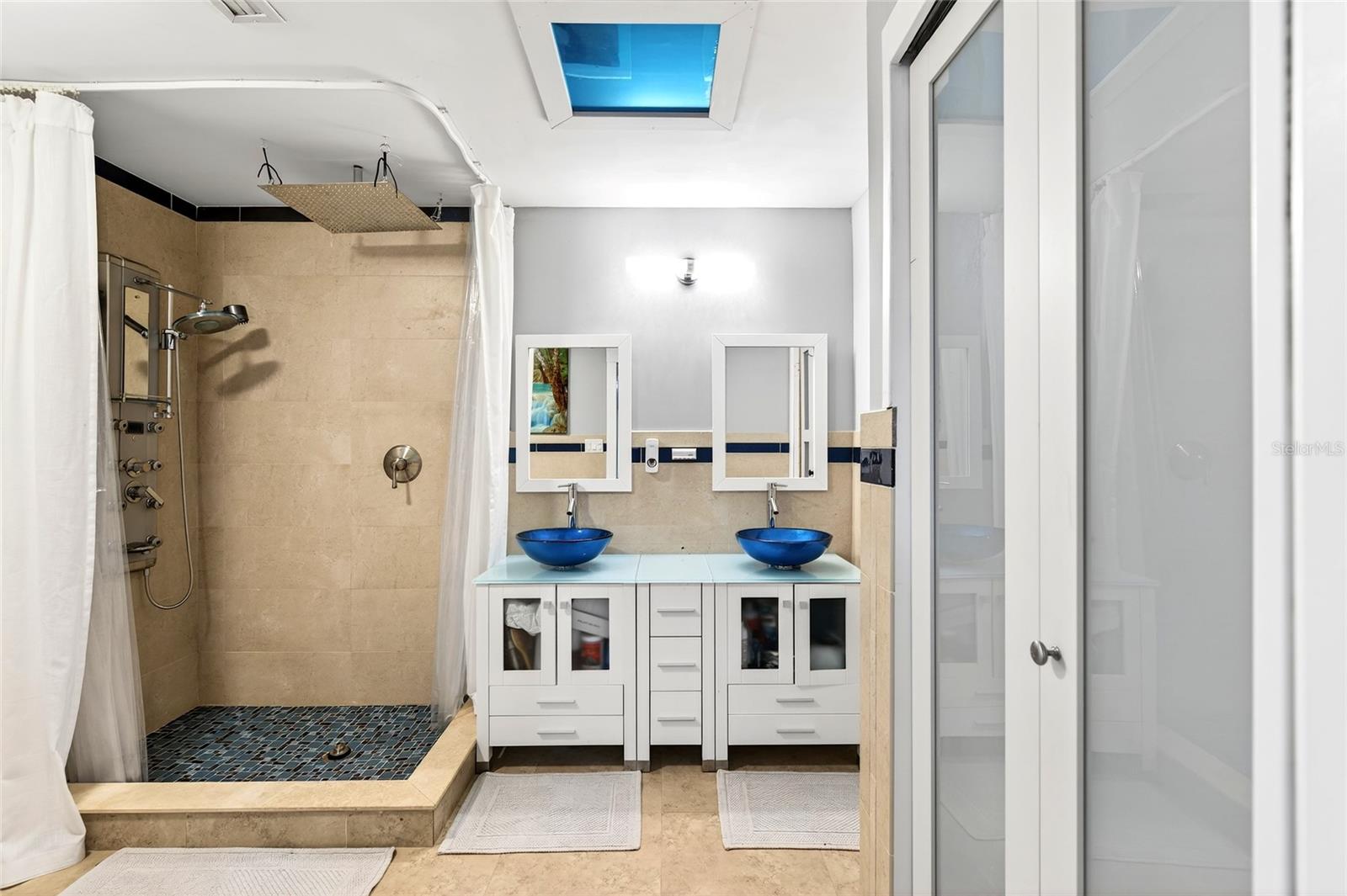 LAUREL FOREST FARMS UNREC - Residential