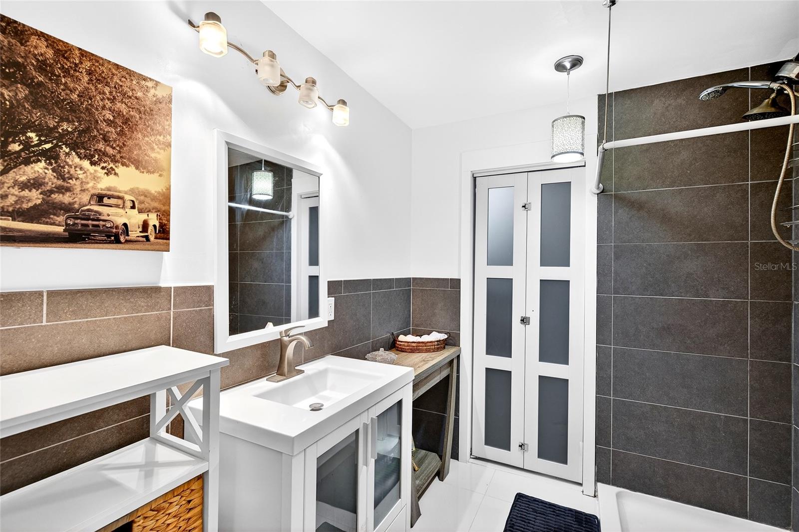 LAUREL FOREST FARMS UNREC - Residential