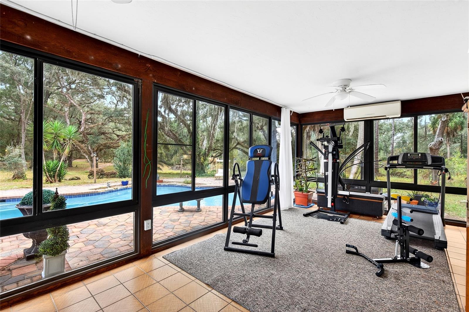 LAUREL FOREST FARMS UNREC - Residential