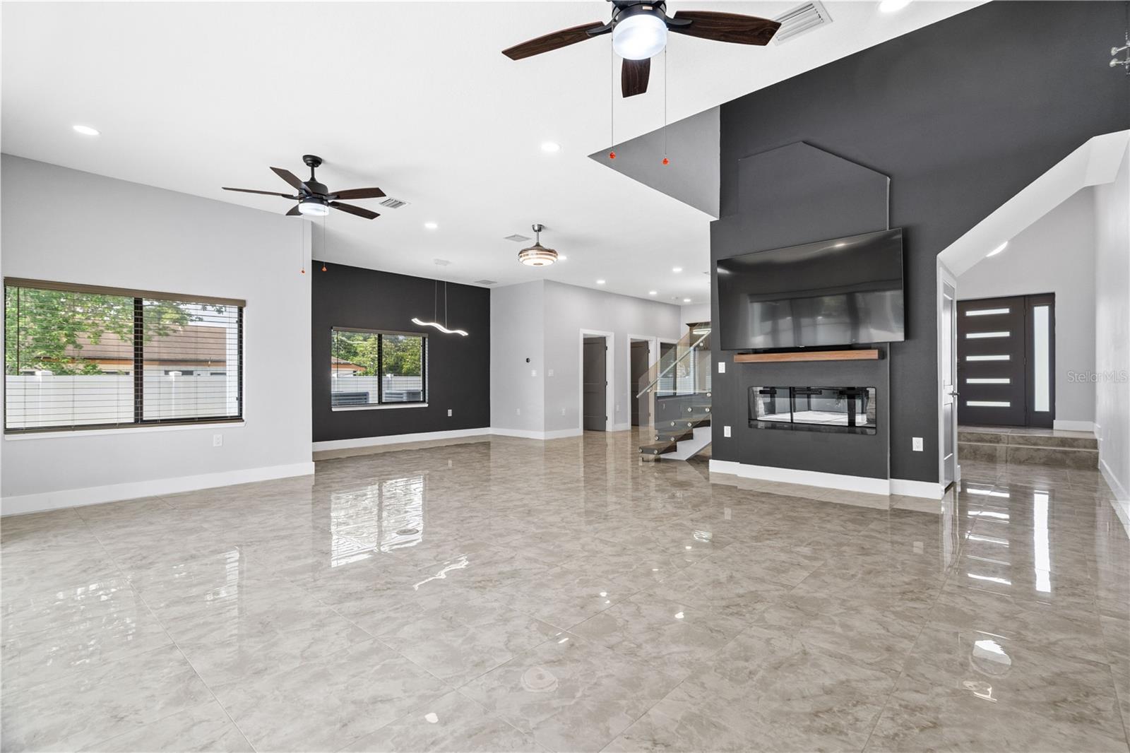 FOREST SLOPES-511 - Residential