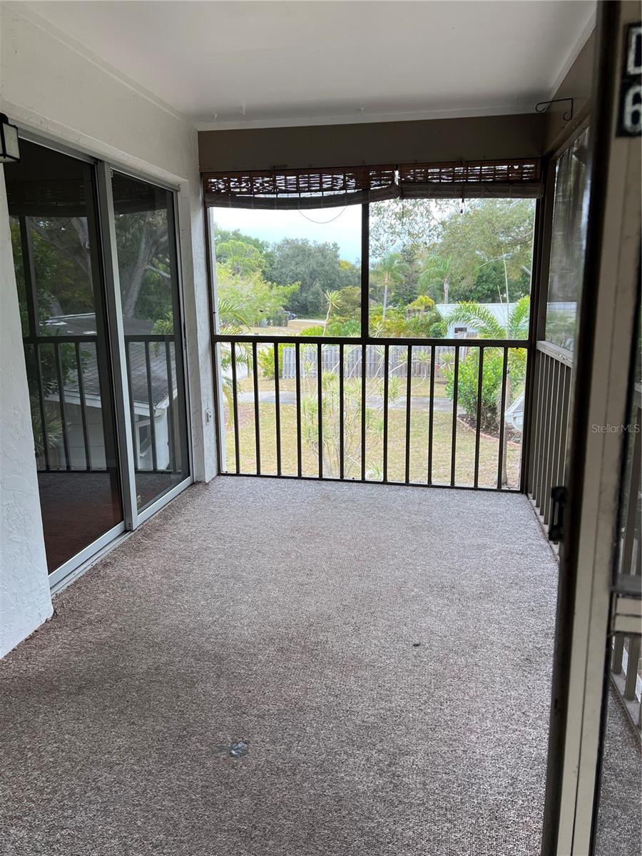 4035 S SCHOOL AVENUE D6