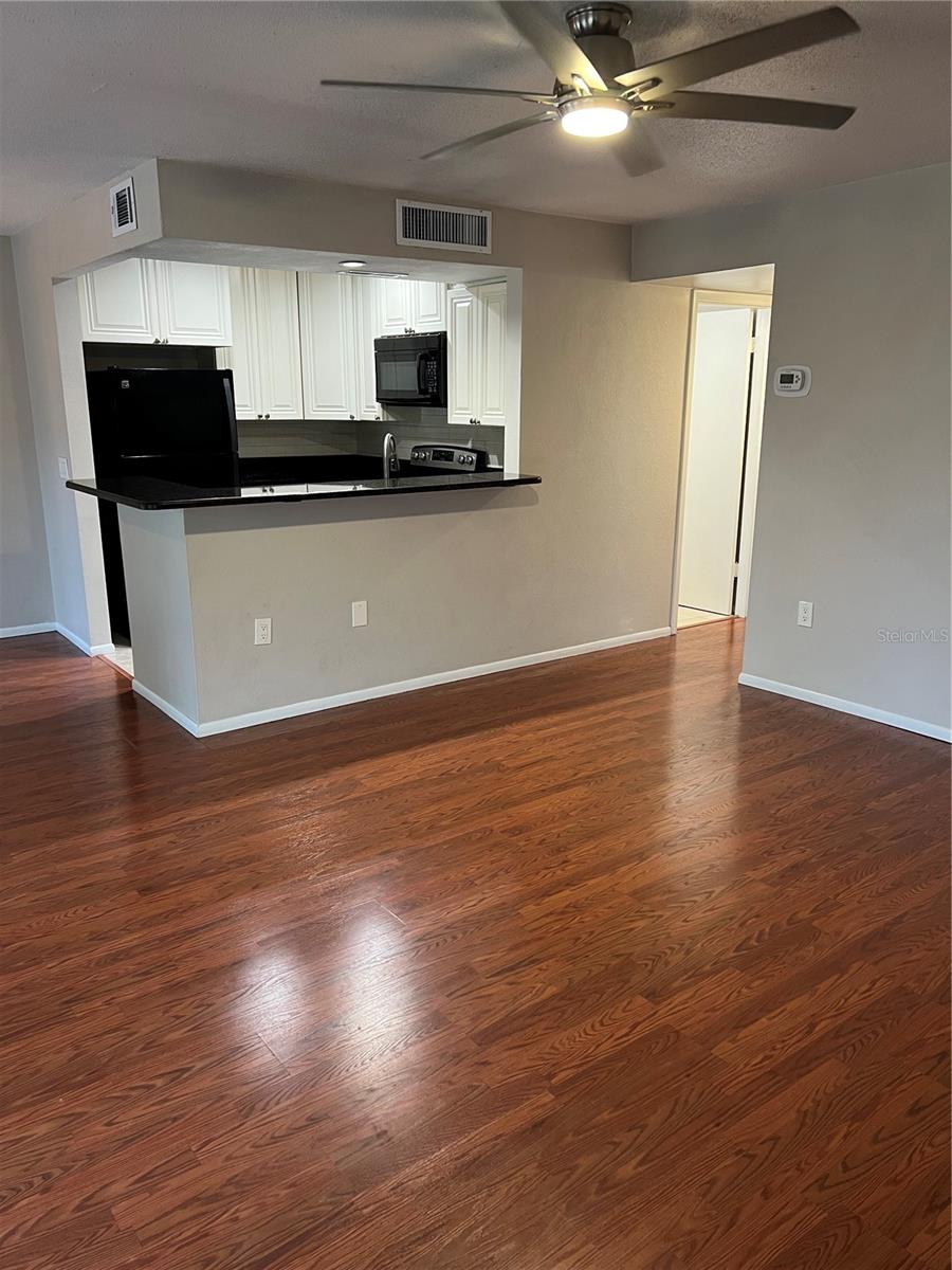 OAKWOOD GARDENS - Residential