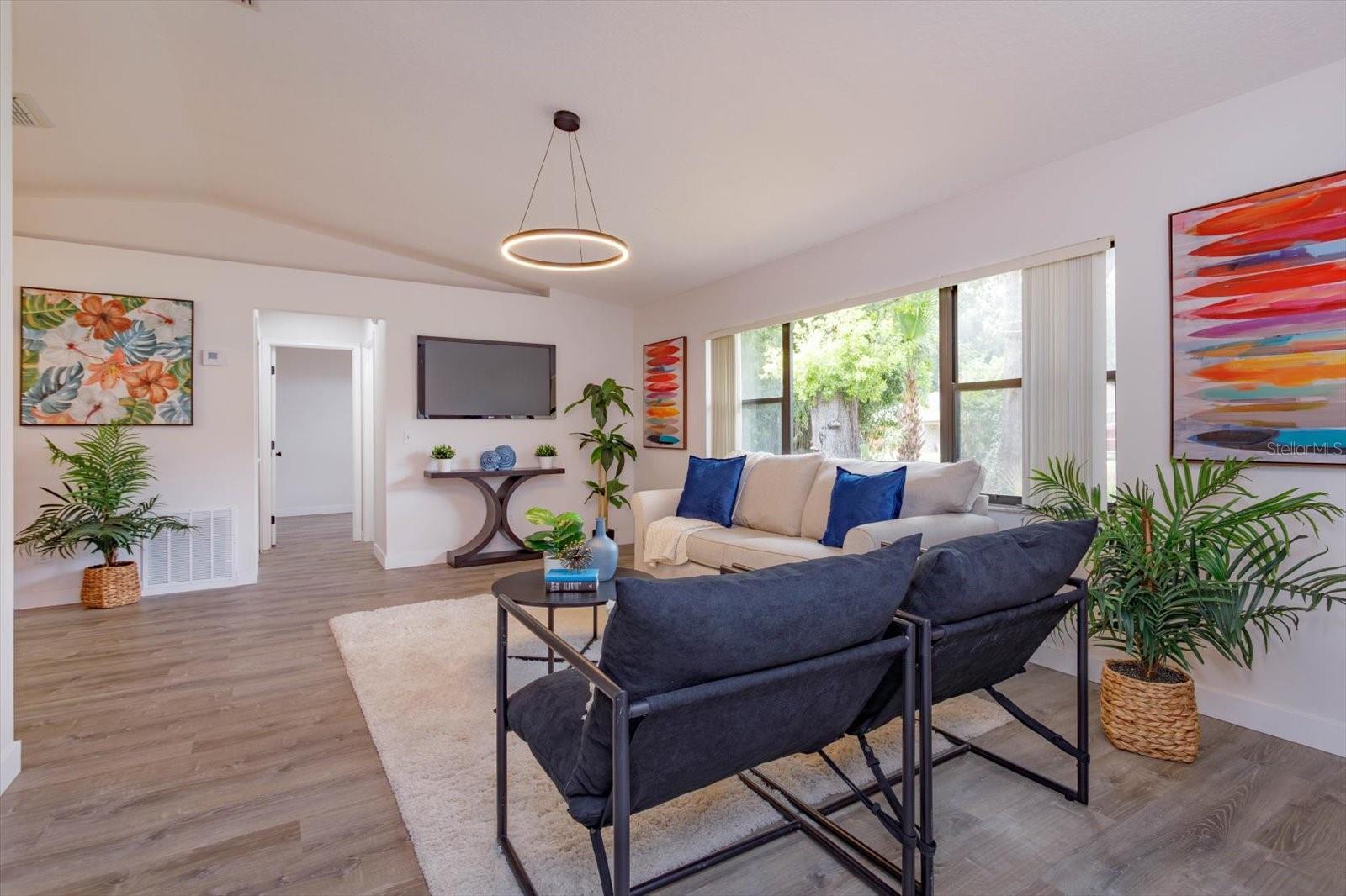1324 16TH STREET
