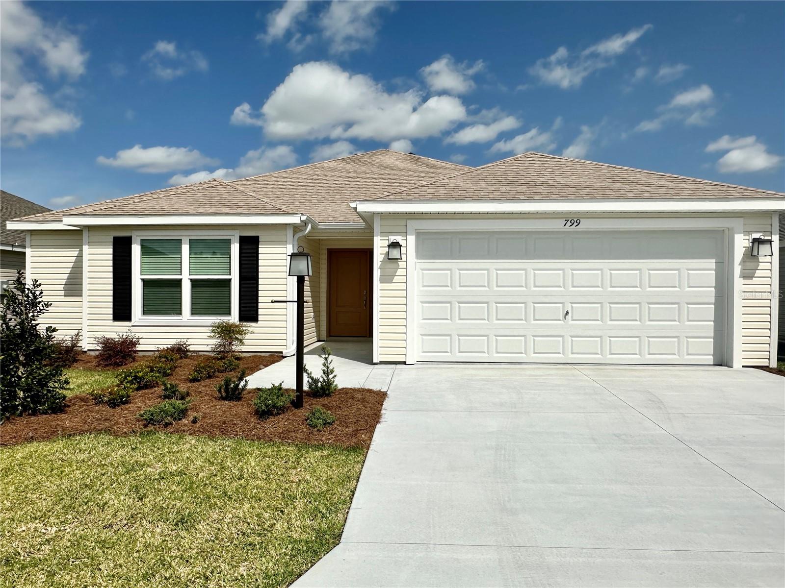 Virtual Tour: https://youtu.be/0WrwiBti9Fg
Unfurnished, Long Term Rental
Newly Built, Amazing 3 bedroom, 2 bathroom house in The Villages. Occupancy includes access to all Villages amenities including pools, recreation centers, pickleball/tennis courts and field games, at a close 3 min walk away!
Additional amenities included: central air, central heat, dishwasher, stainless steel appliance, storage, indoor washer dryer hookups and screened-in lanai. Home Owner Covers Costs For: water, HOA and amenities. Home is pet friendly with breed and size restrictions. One large dog or two small dogs is the limit. No aggressive breeds. A $300/pet deposit will apply. Home is conveniently located 2.8 miles from HWY 27 where you will find an abundance of grocery stores, restaurants and bars. Also, around the corner is Florida Turnpike at 2.6 miles to get you to downtown Orlando in 43 miles. Ample lakes nearby for boating, fishing and an array of water sports. Beautiful Venetian Gardens is a quick 7 miles, set on Lake Harris. Dine on the waters edge and enjoy the tiki bar with live music and games at Ski Beach. Distances to popular Squares and other nightly/daily entertainment: Sawgrass-5.2 miles/Brownwood-11.3 miles/Lake Sumter Landing-14.8 miles/Spanish Springs-17.1 miles/Edna's on the Green-10.7miles. Date Available: Apr 1st 2024. $2,400/month rent.
Due to the deed and covenant restrictions no one under the age of 19 may reside in the house for more than 30 days.