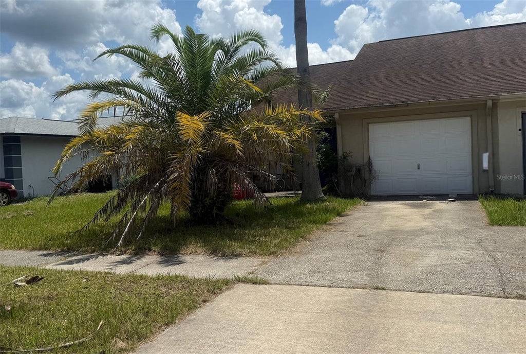 Photo of 20644 Macon Parkway #1, Orlando, FL 32833 (MLS # O6433375)