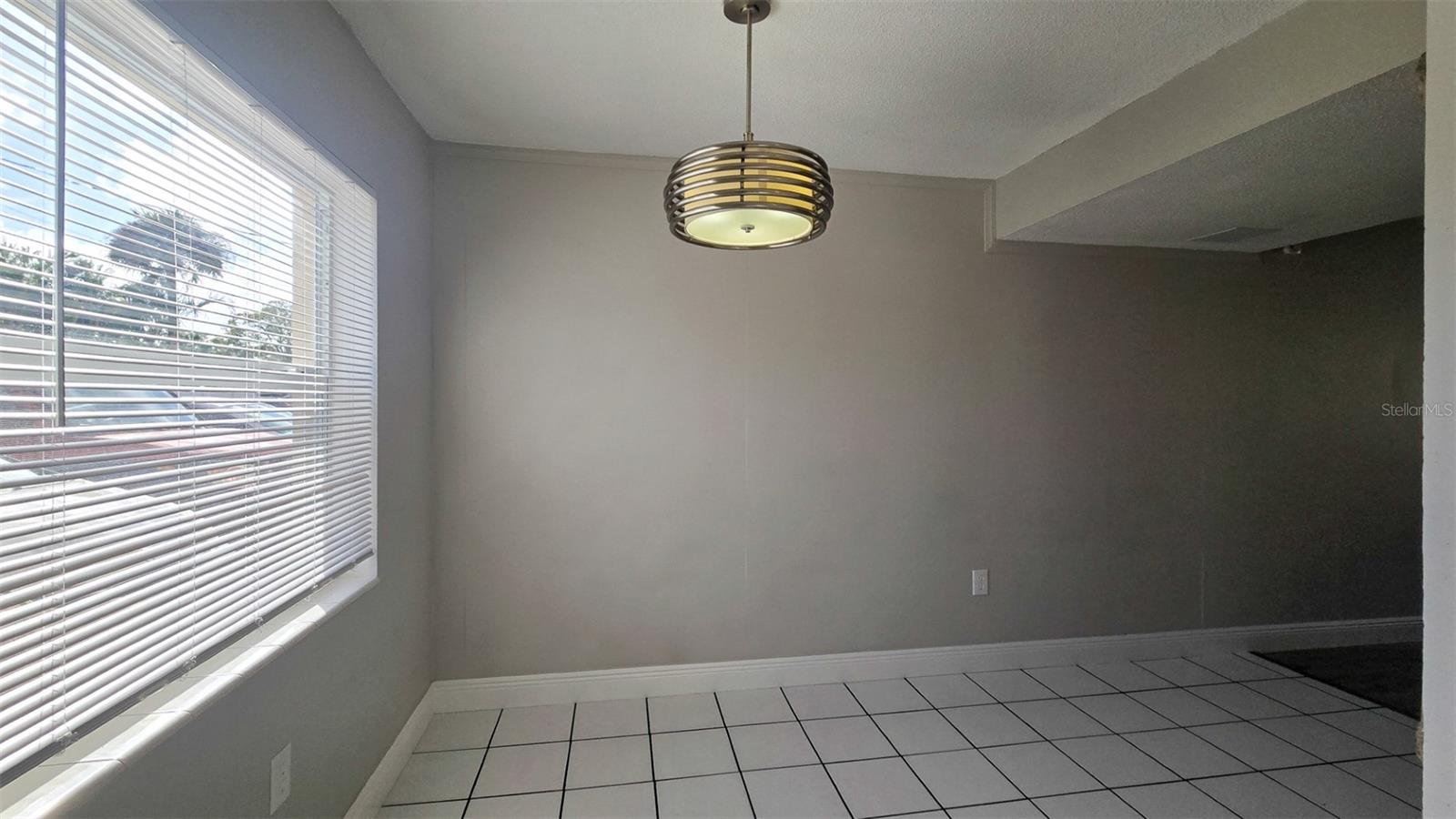 WILLIAMS BURG VILLAGE NORTH CONDO - Residential