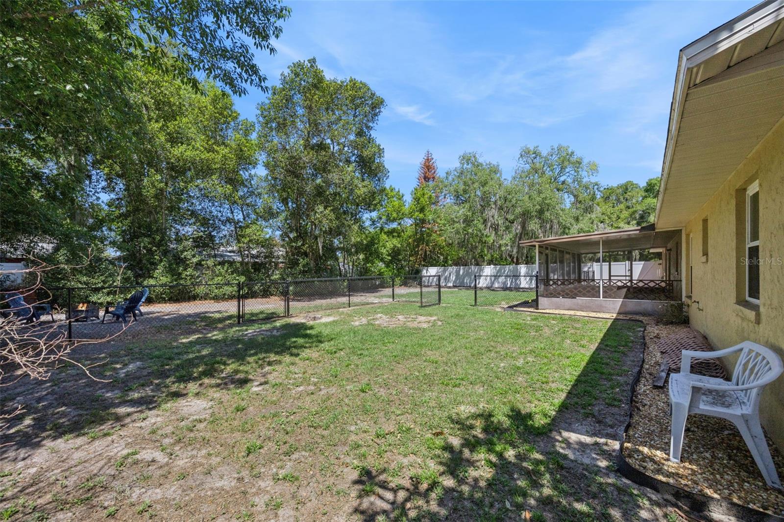 UMATILLA SMITH TURNER BLK - Residential