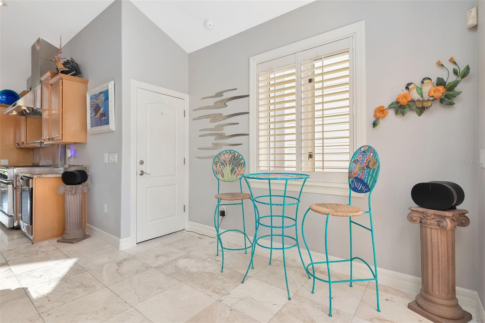 HAWKS HARBOR - Residential