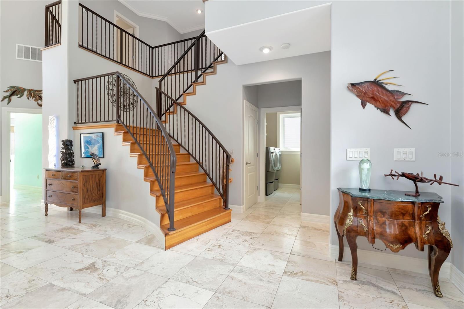 HAWKS HARBOR - Residential