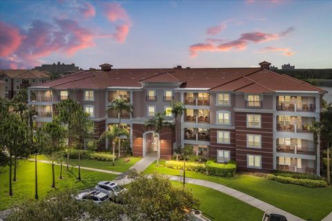 Photo of 5012 Shoreway Loop #10107, Orlando, FL 32819 (MLS # O6317027)