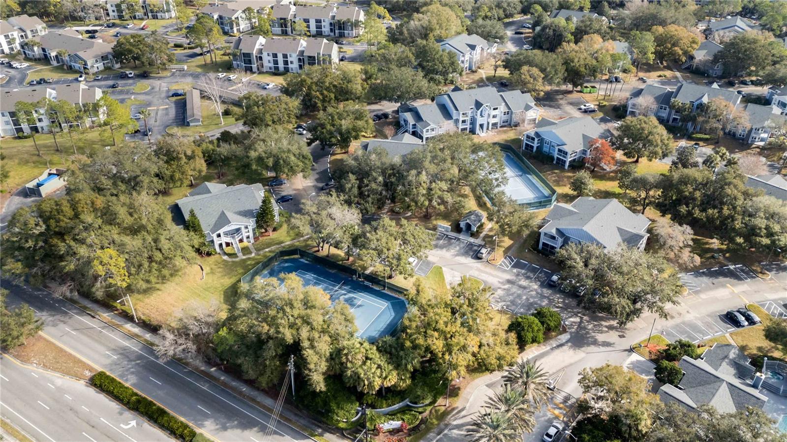 REGENCY PARK AT LAKE MARY A CONDO - Residential