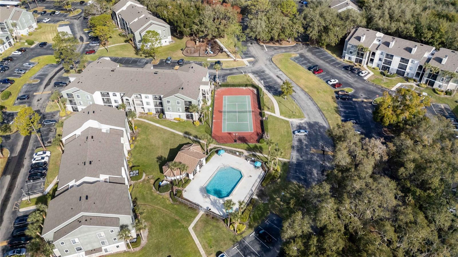 REGENCY PARK AT LAKE MARY A CONDO - Residential