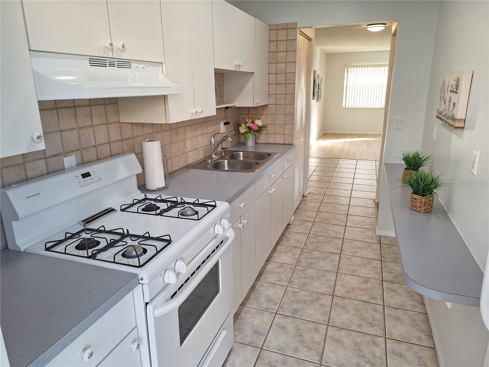 TERRACE PARK OF FIVE TOWNS - Residential