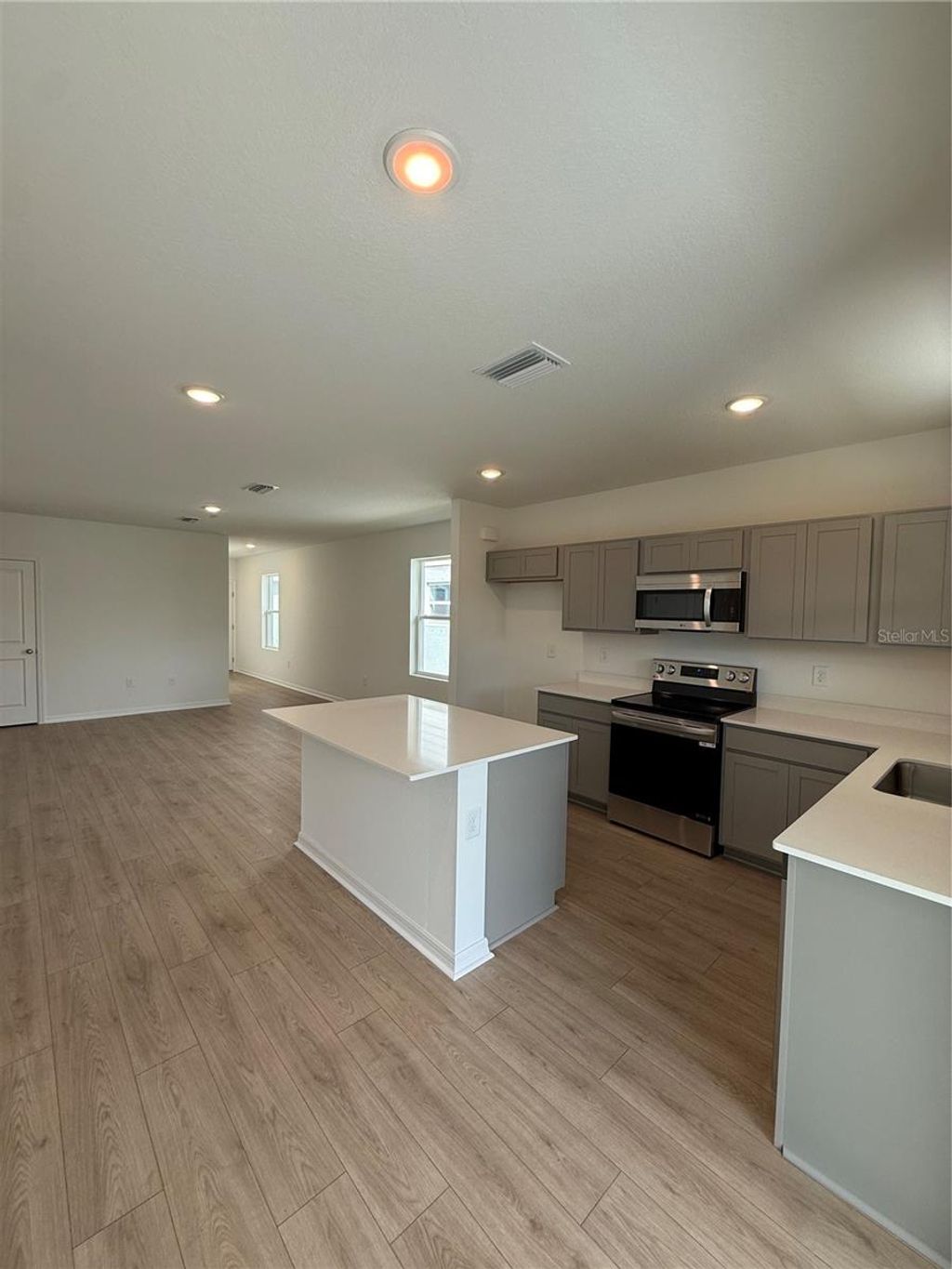 Photo of 13115 Sassafras Trl, Parrish, FL 34219 (MLS # A4684849)