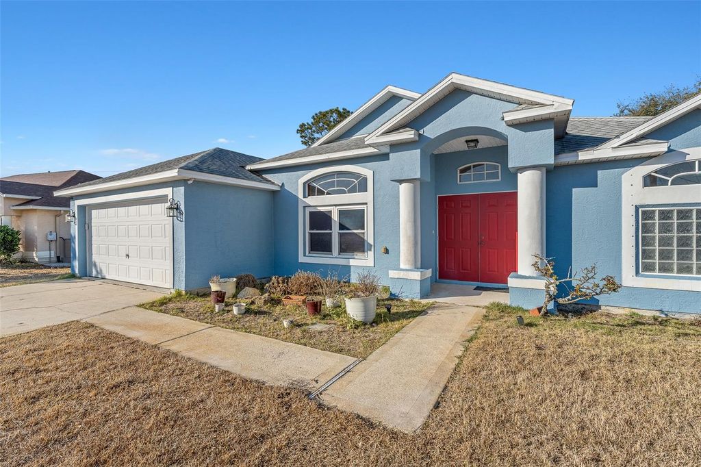 Photo of 33 Seamanship Trail, Palm Coast, FL 32164 (MLS # FC315621)