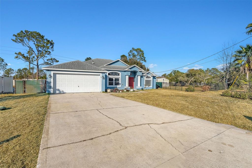 Photo of 33 Seamanship Trail, Palm Coast, FL 32164 (MLS # FC315621)
