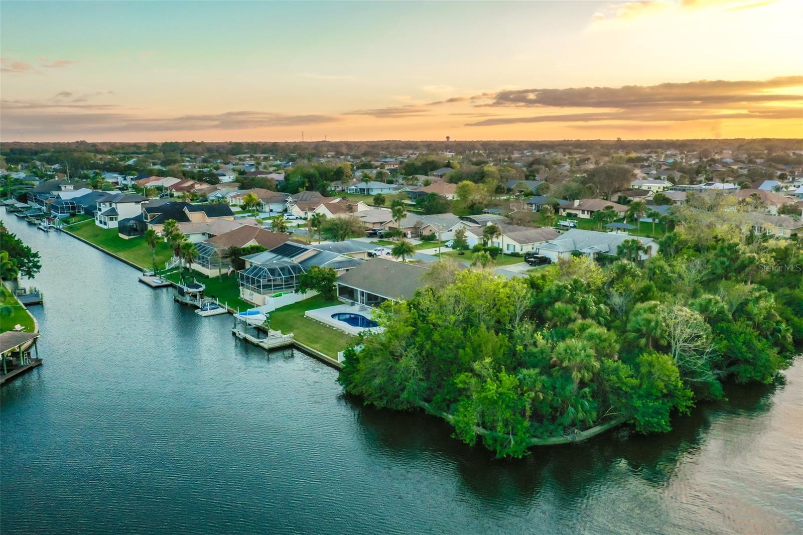 PALM HARBOR - Land
