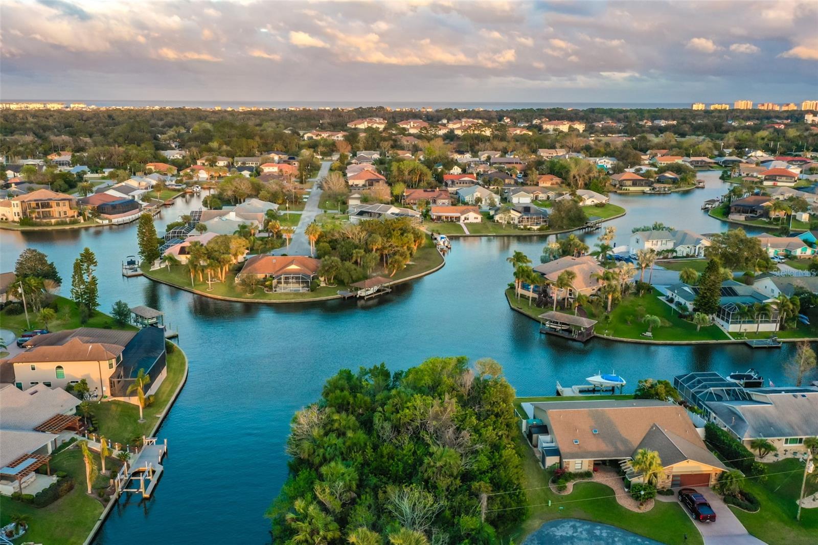 PALM HARBOR - Land